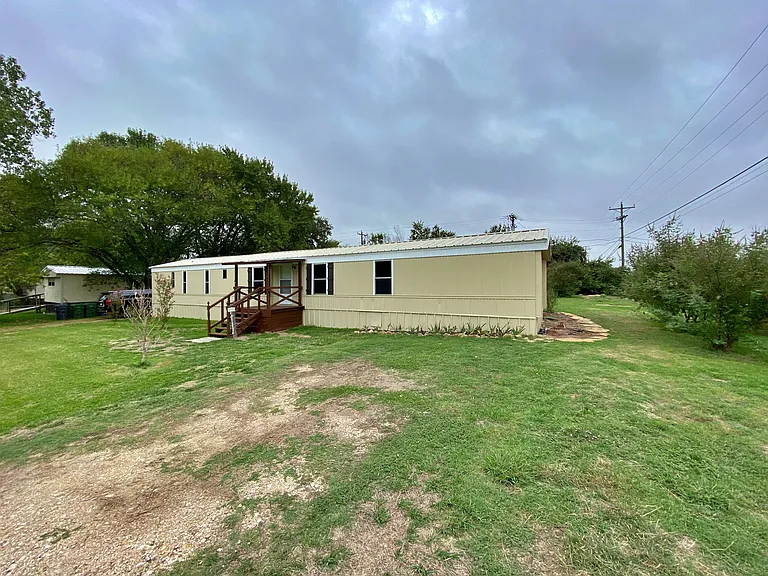 500 River Park Rd — Photo 2