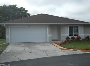 5019 Catalina Ct, Naples, FL 34112