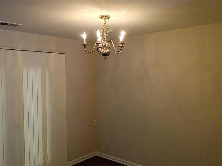 755 Crestwell Cir SW — Photo 7