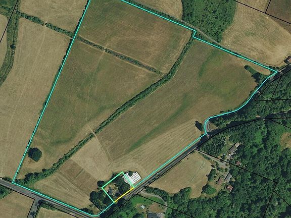 2nd image of 570 Drews Prairie Road