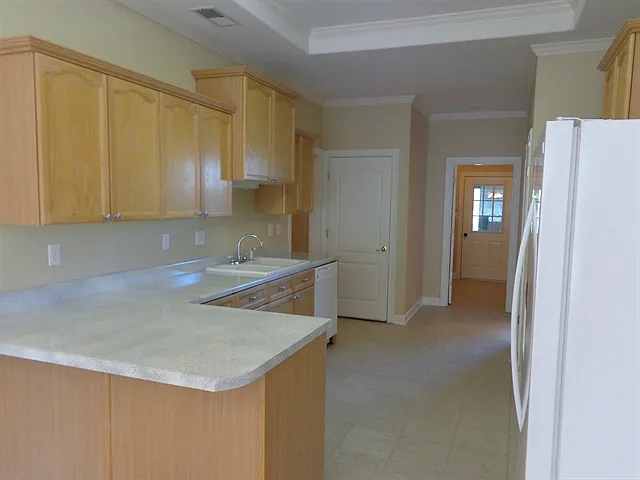4528 Brighton Cir — Photo 3