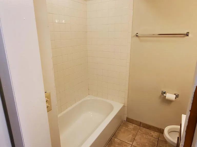 76 Union Ave SE #106 — Photo 15