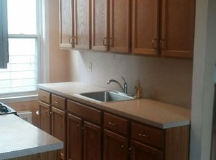 8859 82nd Ave, Ridgewood, NY 11385