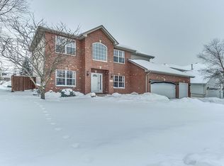 16341 W Spring View Dr, Lockport, IL 60441