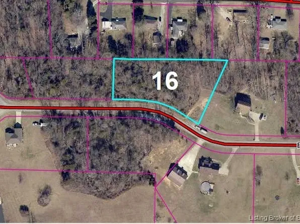  Eagle Point Drive NE #16, New Salisbury, IN 47161