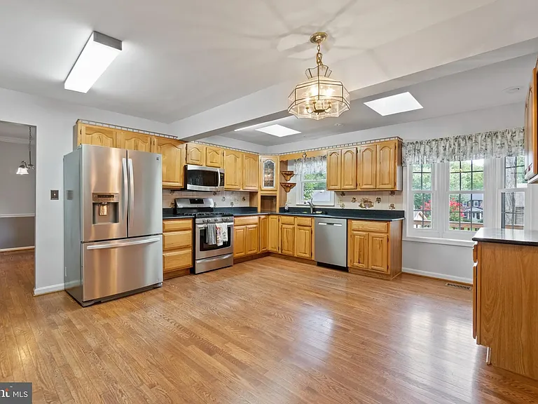 9707 Rossetti Ct — Photo 5