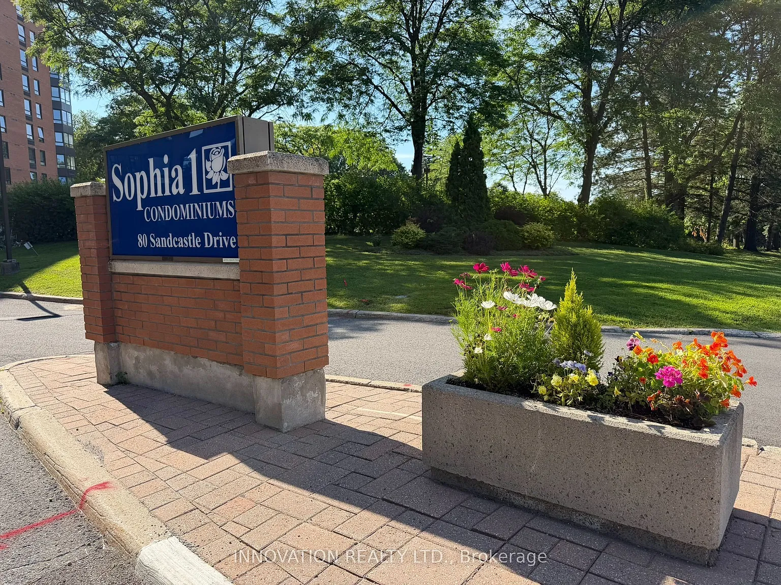2 bed, $2,250 — Photo 2