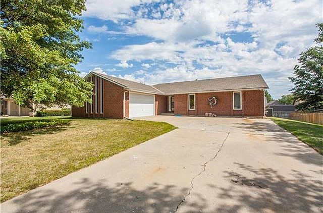 1st image of 5617 McCormick Dr