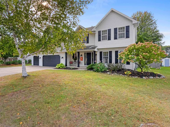 2164 Sunnymede Ln, Green Bay, WI 54311