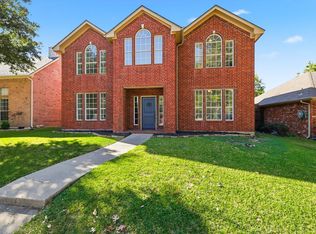 17803 Meadow Grove Ln, Dallas, TX 75287
