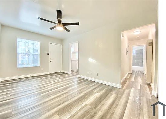 5th image of 847 W 84th St #14