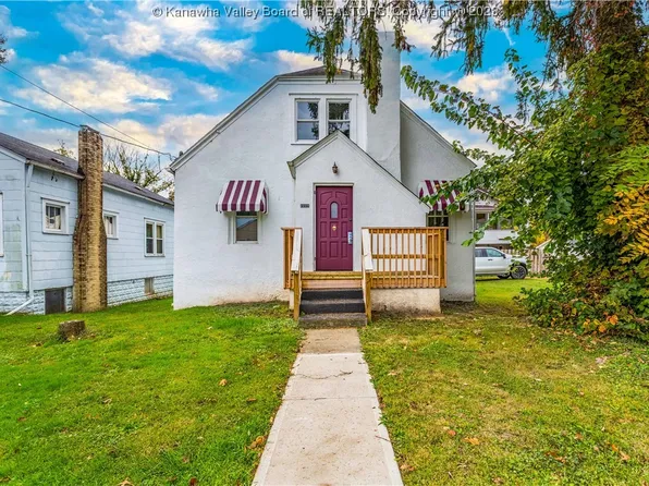 2225 Kanawha Ter, Saint Albans, WV 25177