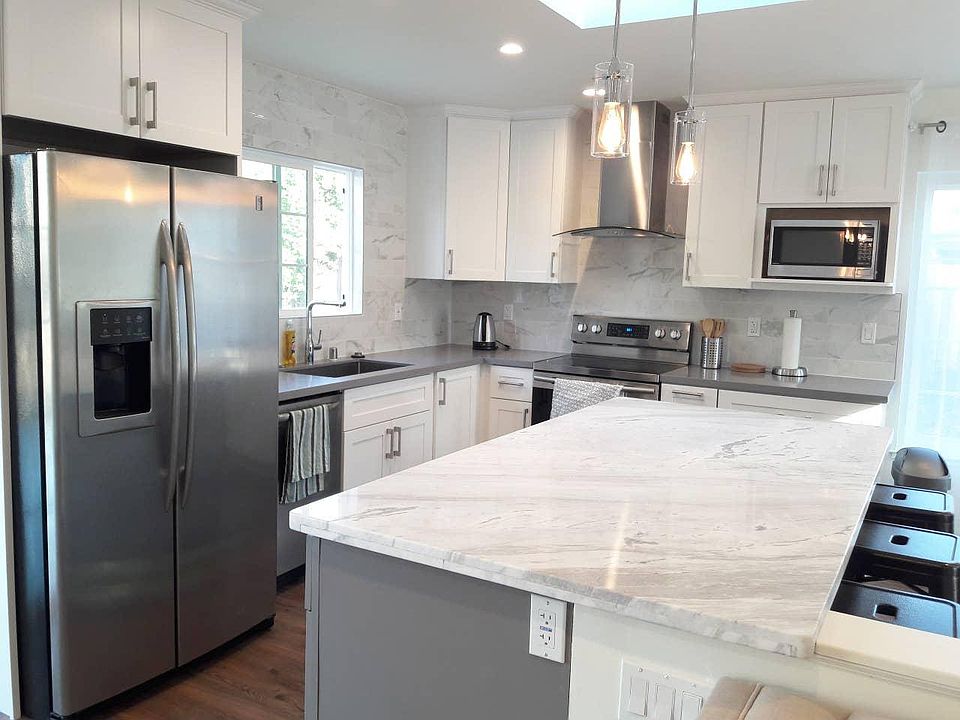 1st image of 4927 Avenida De Angelina