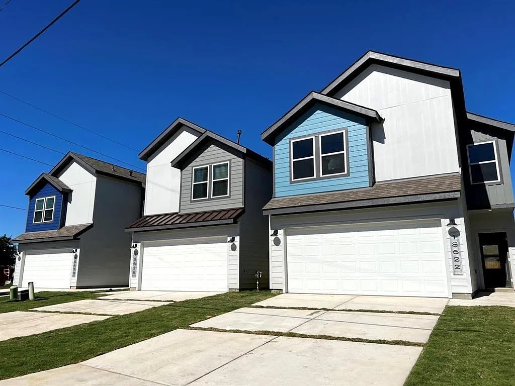 Building Photo - 18630 Green Land Way