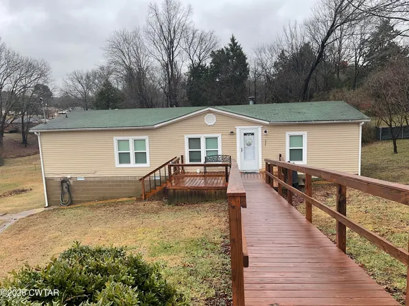 257 Lakeshore Dr, Oakfield, TN 38362