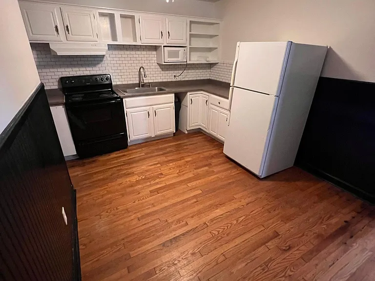 4618 Saint Elmo Ave #A — Photo 4