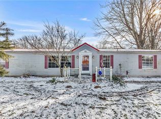 316 Railroad St, Wellington, OH 44090