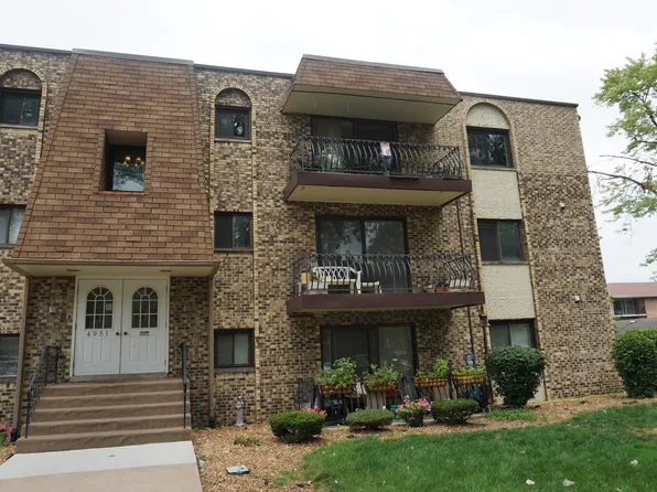 4951 134th Pl APT 2C, Crestwood, IL 60418