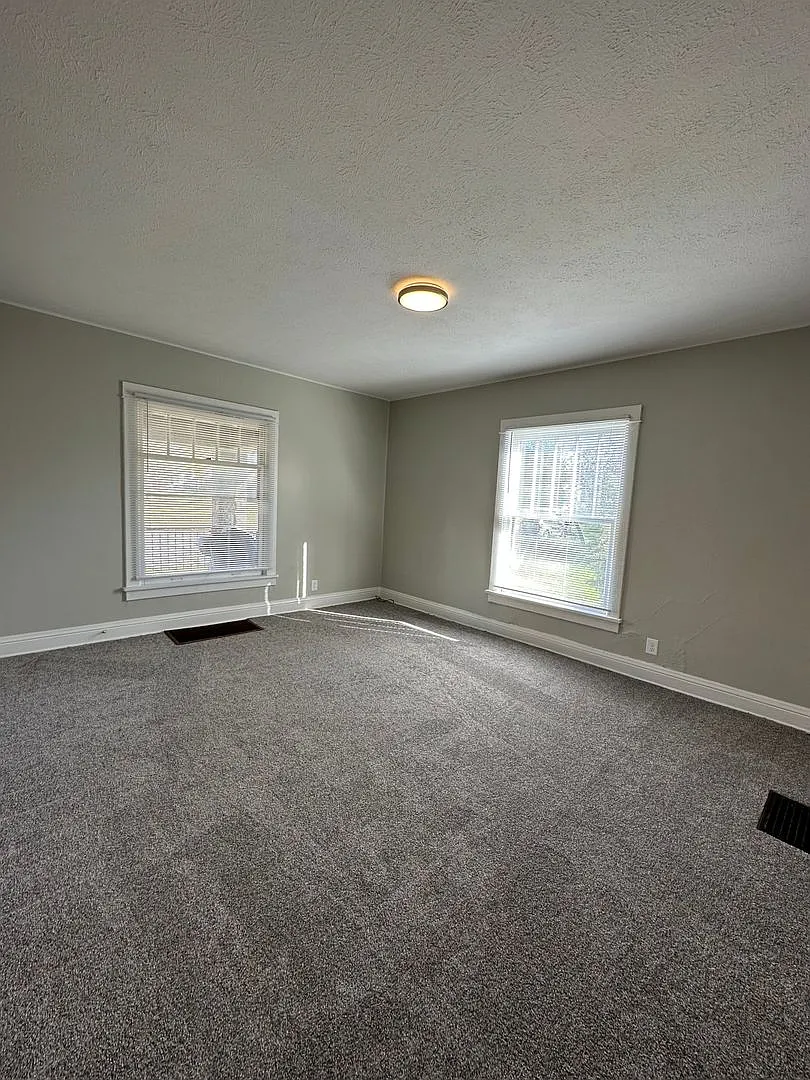 1517 Virginia St--TEAM — Photo 3