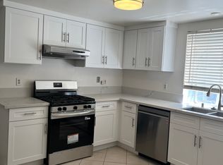 2989 Agatha Ln, Riverside, CA 92507