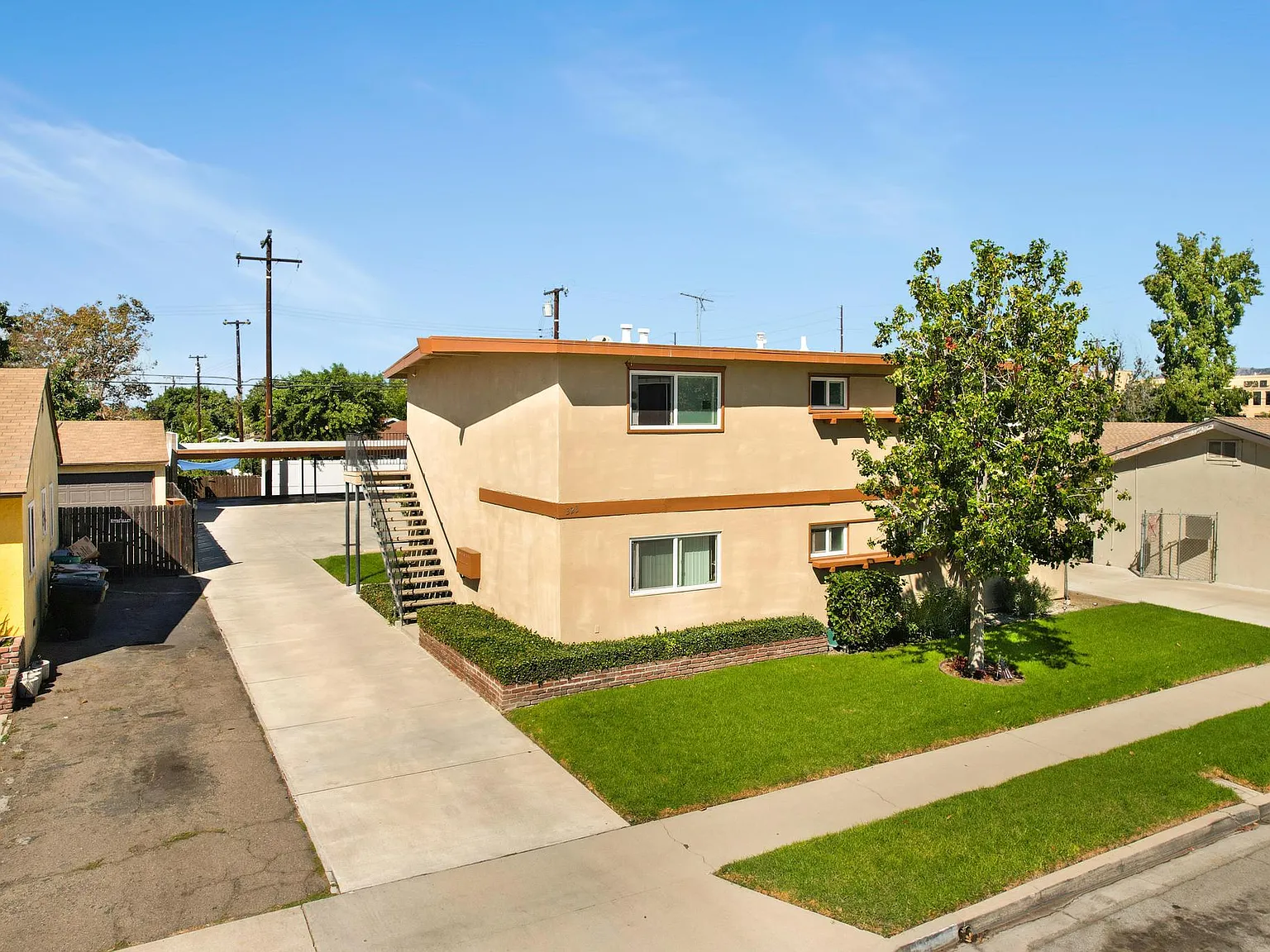 1 bed, 550 sqft, $1,900 — Photo 3