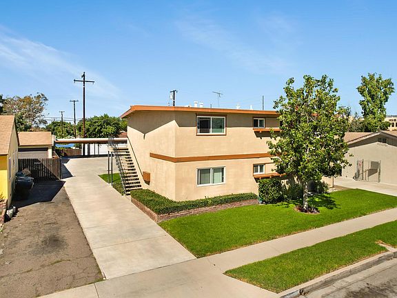 3rd image of 323 Catalpa Ave #1