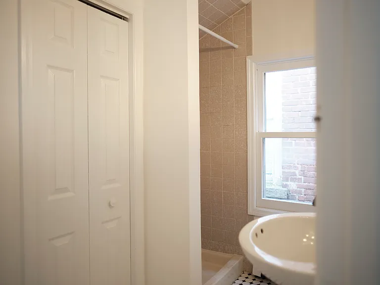 95 Liberty St #2 — Photo 15