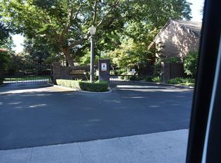 2039 W Barstow Ave, Fresno, CA 93711