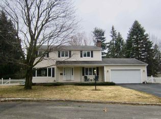 16 Drumlin Dr, Potsdam, NY 13676