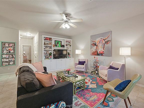 5th image of 1702 Deacon Dr APT 301
