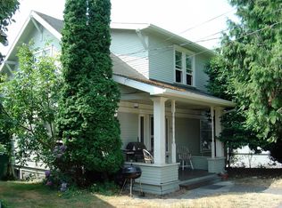 1319 N 38th St, Seattle, WA 98103