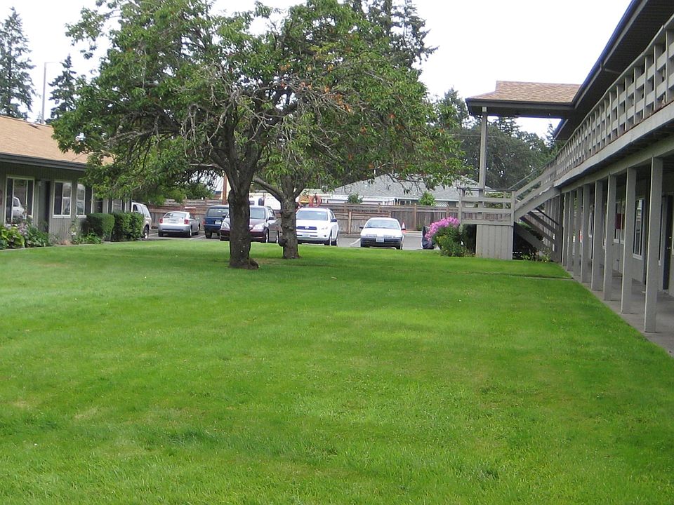 1st image of 3918 108th St SW #29