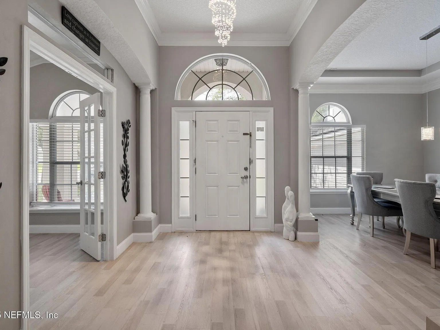 5 bed, 4.0 bath, 2804 sqft, $3,495 — Photo 3
