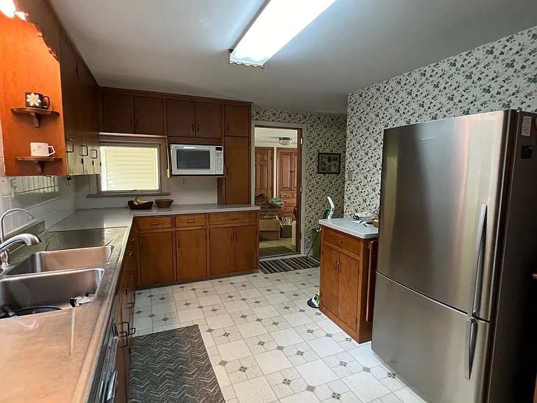 9910 Thwing Rd — Photo 33