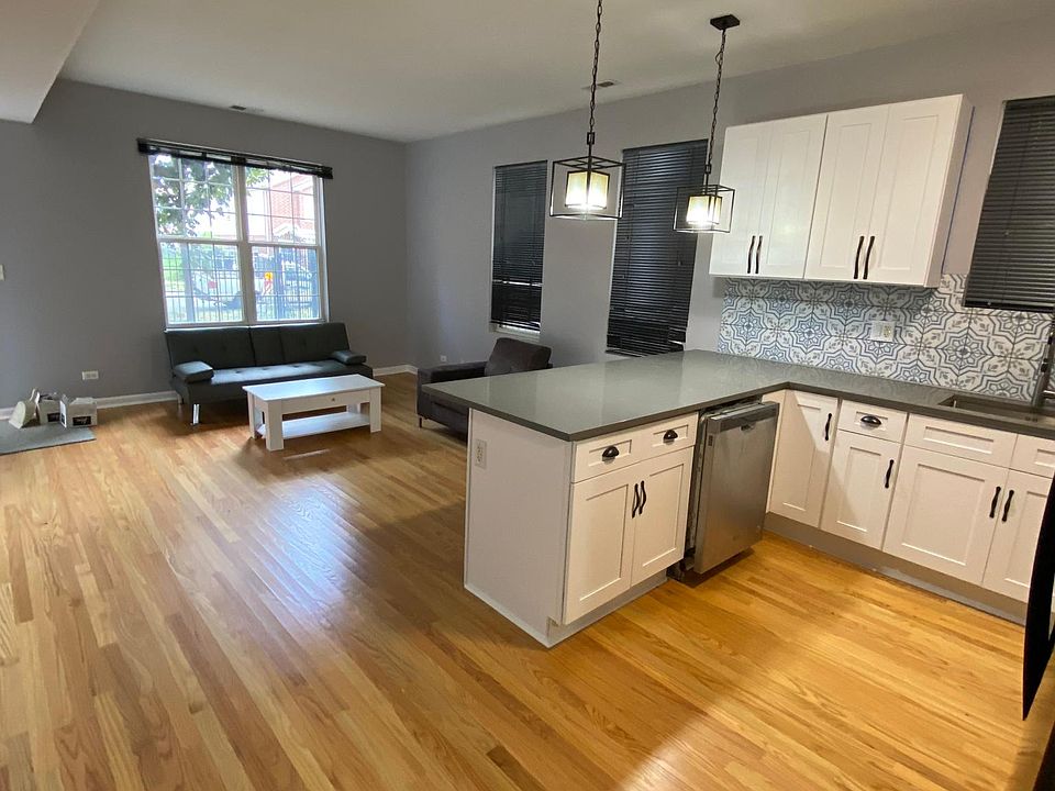 1st image of 1450 N Talman Ave #1