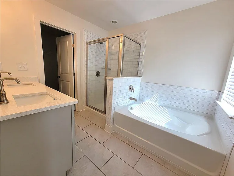 116 Auburn Gate Ln — Photo 11