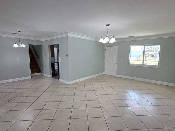 5th image of 2001 Saint George Dr