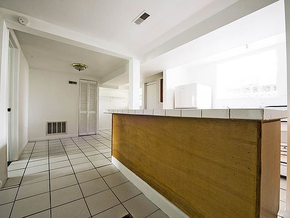 4th image of 7151-53 S Indiana Ave #7153-3