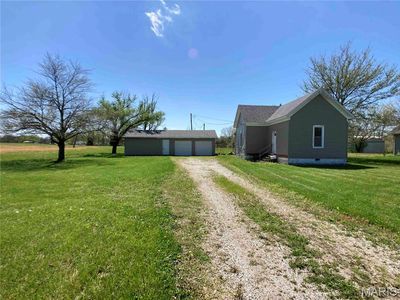 898 Tree Farm Rd, High Hill, MO, 63350