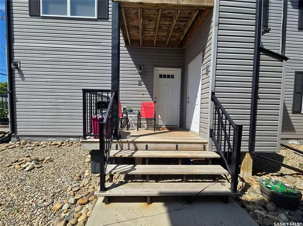 UNIT 35-1275 South Railway STREET E, Swift Current, SK S9H 5P3
