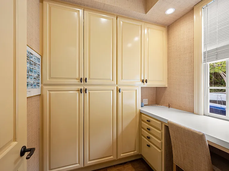 7612 Hillside Dr — Photo 23