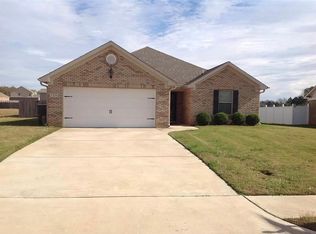 139 Meadowridge Dr, Hazel Green, AL 35750