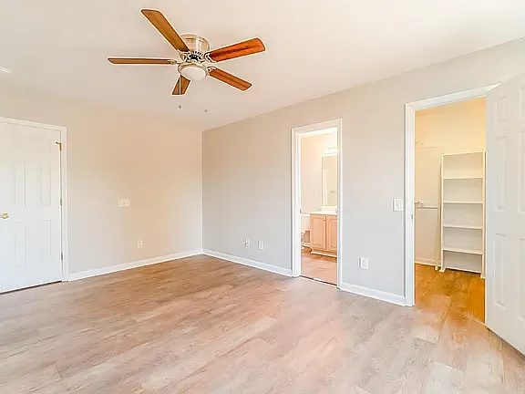 1002 Mallory Ln — Photo 18