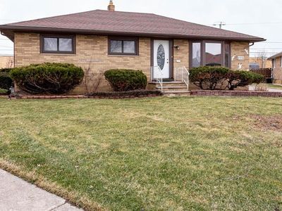 9570 Idlewood Dr, Brooklyn, OH, 44144