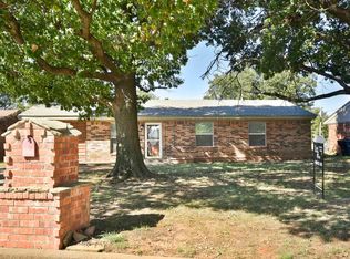 1115 N Aspen St, Marlow, OK 73055