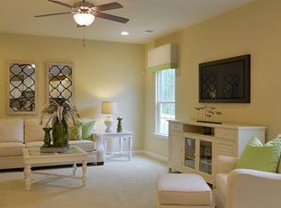 408 Greenfield Ln, Painesville, OH 44077