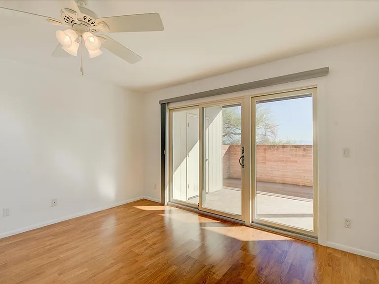 5526 N Arroyo Grande Dr — Photo 20