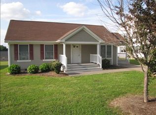 215 Seeland Rd, Danville, VA 24541