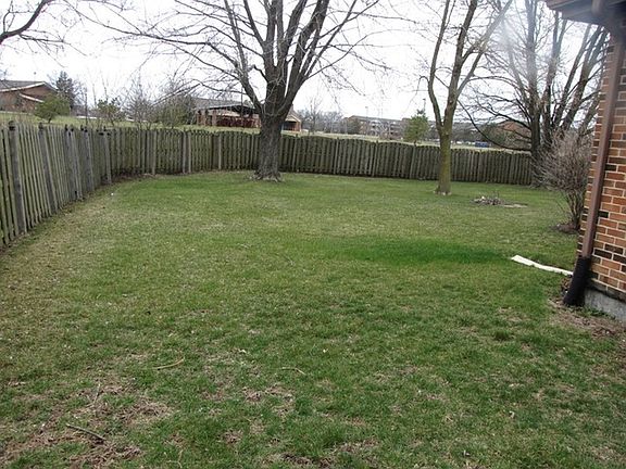5th image of 13016 W Tanglewood Cir