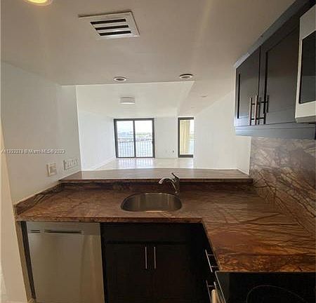 4th image of 7751 NE Bayshore Ct APT 7D